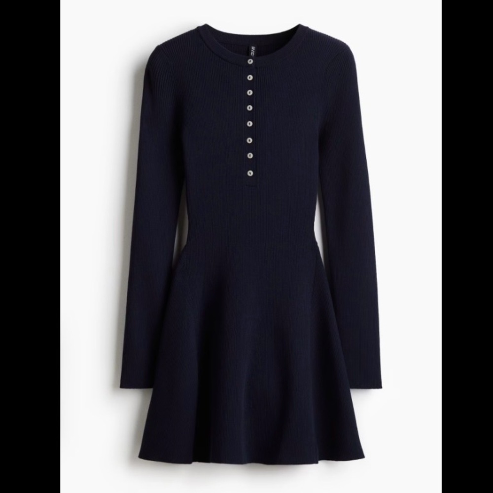 H&M RIB-KNIT DRESS WITH FLARED SKIRT